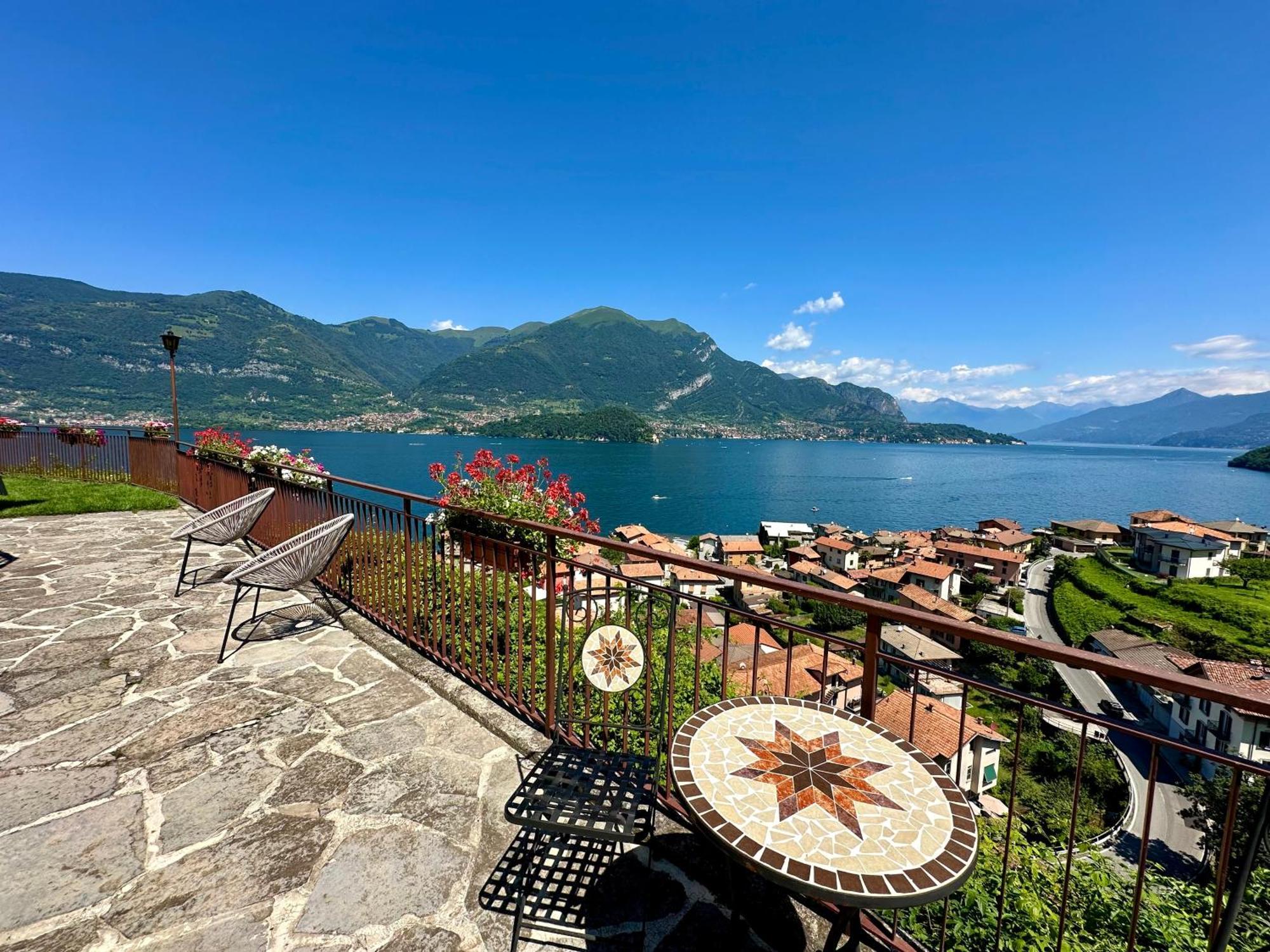 Il Bellavista Lägenhet Lezzeno Exteriör bild